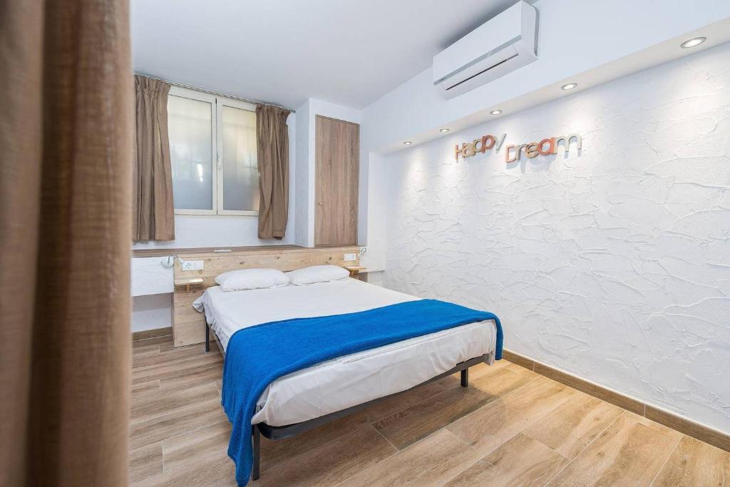 Singular Hostel By Eurotels - Albergue Juvenil Пальма-де-Майорка Экстерьер фото